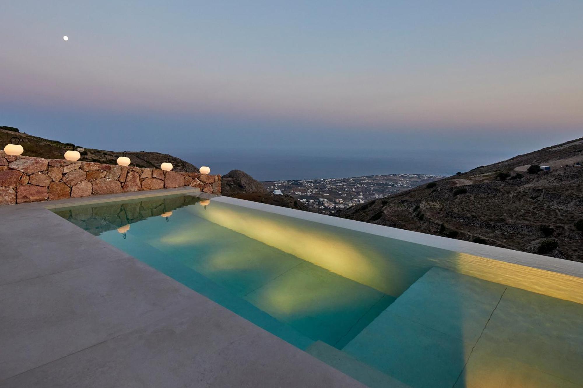 Santorini Sky, The Retreat Villa Pýrgos Exterior foto